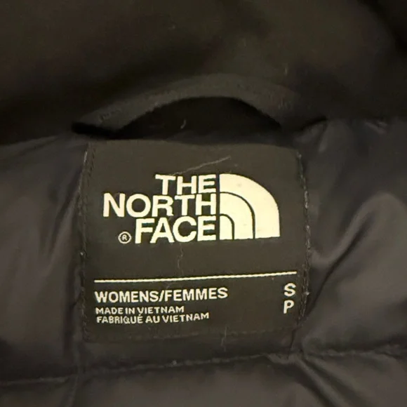 North Face Womens Parka - Picture 2 of 3